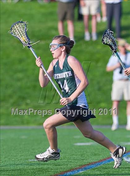 Thumbnail 3 in Dartmouth vs. Needham (MIAA Division 1 South 1st Round) photogallery.