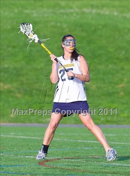 Thumbnail 2 in Dartmouth vs. Needham (MIAA Division 1 South 1st Round) photogallery.
