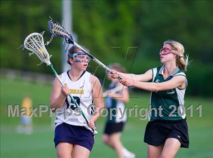 Thumbnail 1 in Dartmouth vs. Needham (MIAA Division 1 South 1st Round) photogallery.