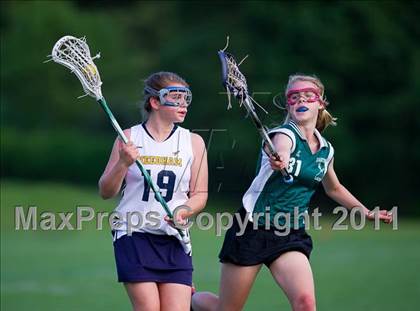 Thumbnail 1 in Dartmouth vs. Needham (MIAA Division 1 South 1st Round) photogallery.