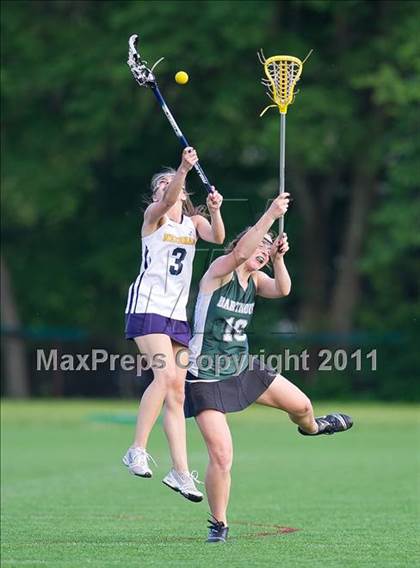 Thumbnail 2 in Dartmouth vs. Needham (MIAA Division 1 South 1st Round) photogallery.