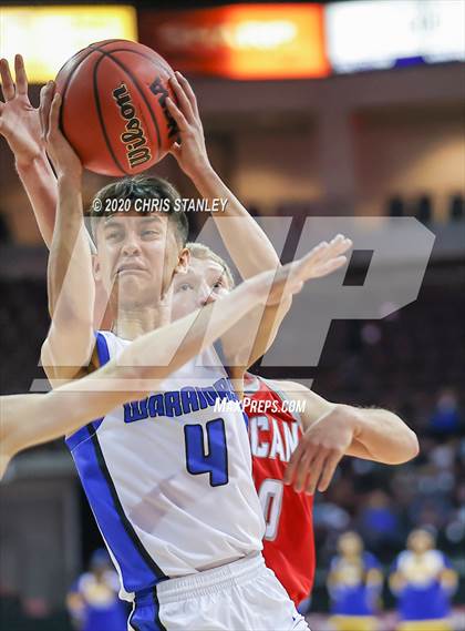 Thumbnail 2 in Duncan @ Baboquivari (AIA 1A Round 1 Playoff) photogallery.