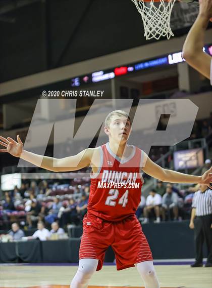 Thumbnail 3 in Duncan @ Baboquivari (AIA 1A Round 1 Playoff) photogallery.