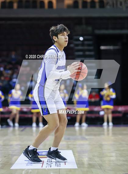 Thumbnail 2 in Duncan @ Baboquivari (AIA 1A Round 1 Playoff) photogallery.