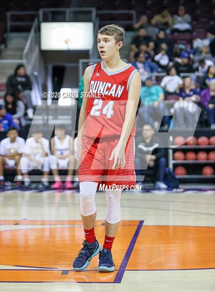 Thumbnail 2 in Duncan @ Baboquivari (AIA 1A Round 1 Playoff) photogallery.