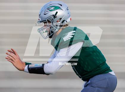 Thumbnail 1 in Lincoln Southwest vs Lincoln Southeast photogallery.