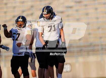 Thumbnail 1 in Lincoln Southwest vs Lincoln Southeast photogallery.
