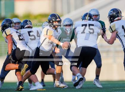 Thumbnail 2 in Lincoln Southwest vs Lincoln Southeast photogallery.