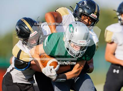 Thumbnail 2 in Lincoln Southwest vs Lincoln Southeast photogallery.