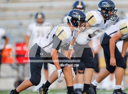 Thumbnail 2 in Lincoln Southwest vs Lincoln Southeast photogallery.