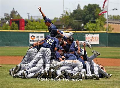 Thumbnail 1 in St. Mary's vs. Elk Grove (CIF SJS D1 Final) photogallery.