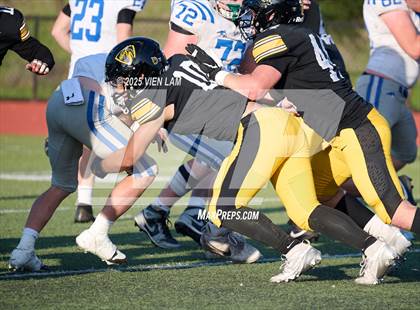 Thumbnail 3 in Bishop O'Dowd vs. Fortuna (CIF NCS Division 6 Final) photogallery.