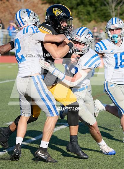 Thumbnail 1 in Bishop O'Dowd vs. Fortuna (CIF NCS Division 6 Final) photogallery.