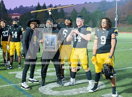 Thumbnail 1 in Bishop O'Dowd vs. Fortuna (CIF NCS Division 6 Final) photogallery.