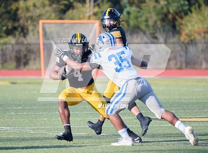 Thumbnail 2 in Bishop O'Dowd vs. Fortuna (CIF NCS Division 6 Final) photogallery.