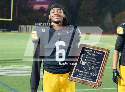 Thumbnail 2 in Bishop O'Dowd vs. Fortuna (CIF NCS Division 6 Final) photogallery.