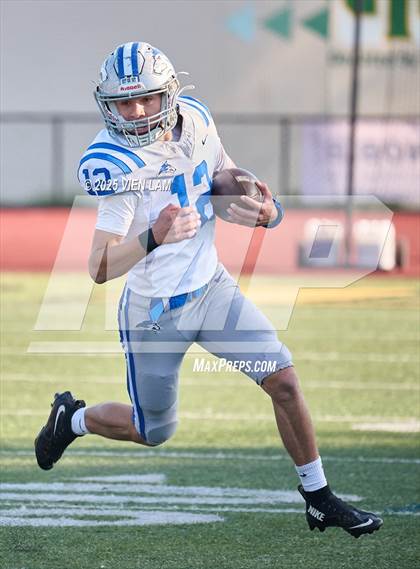 Thumbnail 2 in Bishop O'Dowd vs. Fortuna (CIF NCS Division 6 Final) photogallery.