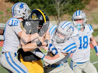 Thumbnail 2 in Bishop O'Dowd vs. Fortuna (CIF NCS Division 6 Final) photogallery.