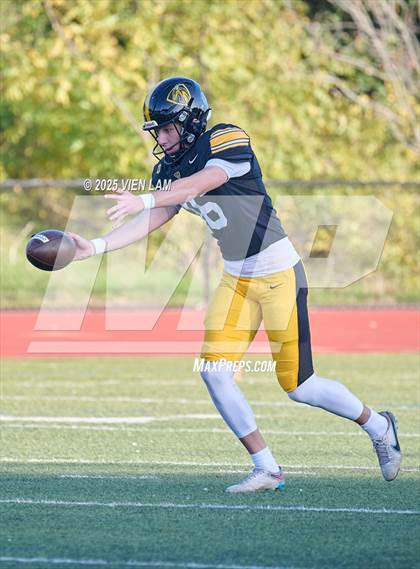 Thumbnail 1 in Bishop O'Dowd vs. Fortuna (CIF NCS Division 6 Final) photogallery.