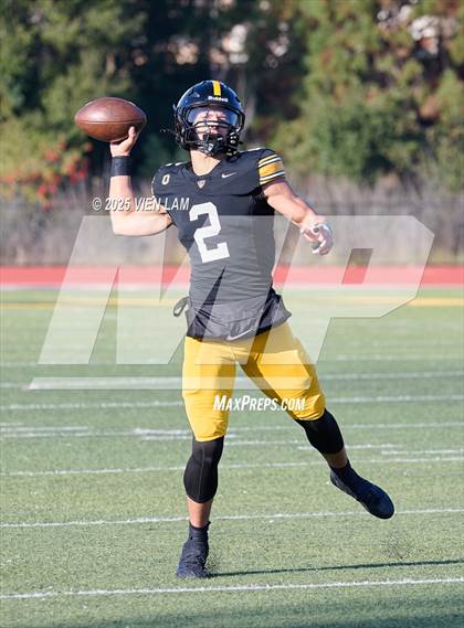 Thumbnail 3 in Bishop O'Dowd vs. Fortuna (CIF NCS Division 6 Final) photogallery.
