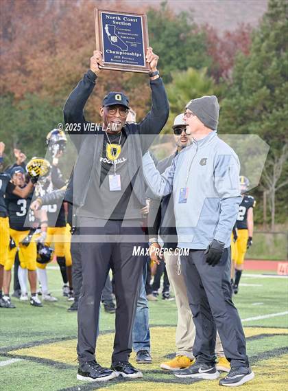 Thumbnail 2 in Bishop O'Dowd vs. Fortuna (CIF NCS Division 6 Final) photogallery.