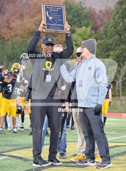 Thumbnail 1 in Bishop O'Dowd vs. Fortuna (CIF NCS Division 6 Final) photogallery.