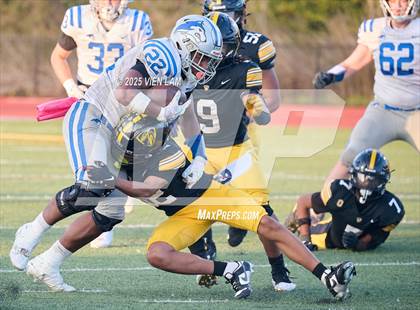 Thumbnail 1 in Bishop O'Dowd vs. Fortuna (CIF NCS Division 6 Final) photogallery.