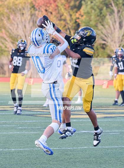 Thumbnail 2 in Bishop O'Dowd vs. Fortuna (CIF NCS Division 6 Final) photogallery.