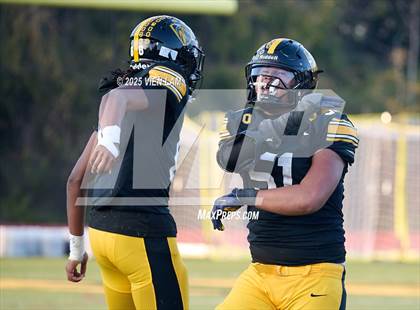 Thumbnail 1 in Bishop O'Dowd vs. Fortuna (CIF NCS Division 6 Final) photogallery.