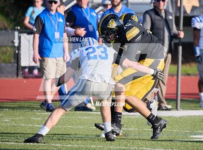 Thumbnail 1 in Bishop O'Dowd vs. Fortuna (CIF NCS Division 6 Final) photogallery.