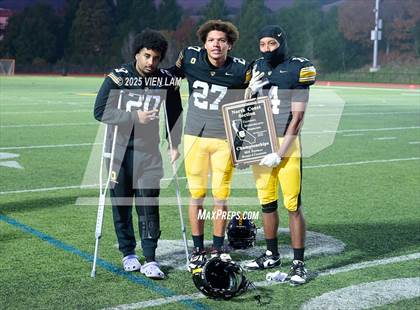 Thumbnail 1 in Bishop O'Dowd vs. Fortuna (CIF NCS Division 6 Final) photogallery.