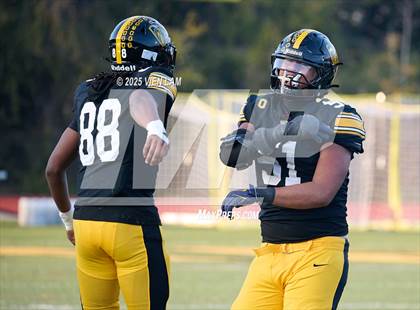 Thumbnail 3 in Bishop O'Dowd vs. Fortuna (CIF NCS Division 6 Final) photogallery.