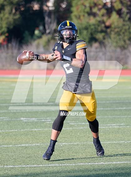 Thumbnail 2 in Bishop O'Dowd vs. Fortuna (CIF NCS Division 6 Final) photogallery.
