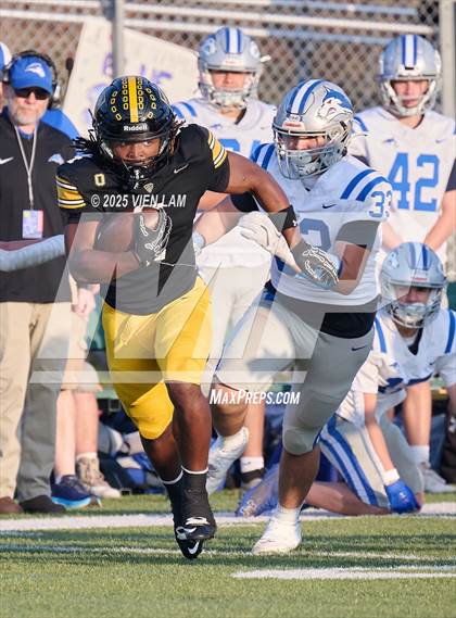 Thumbnail 3 in Bishop O'Dowd vs. Fortuna (CIF NCS Division 6 Final) photogallery.