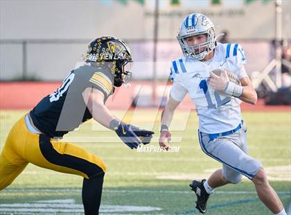 Thumbnail 3 in Bishop O'Dowd vs. Fortuna (CIF NCS Division 6 Final) photogallery.