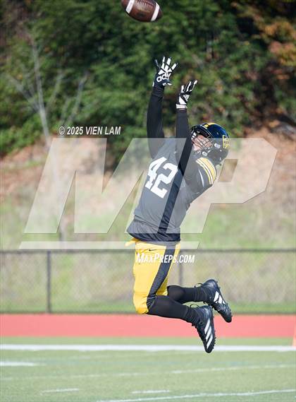 Thumbnail 3 in Bishop O'Dowd vs. Fortuna (CIF NCS Division 6 Final) photogallery.