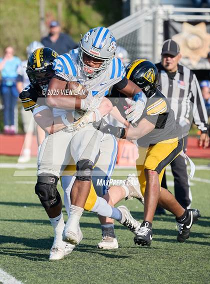 Thumbnail 3 in Bishop O'Dowd vs. Fortuna (CIF NCS Division 6 Final) photogallery.