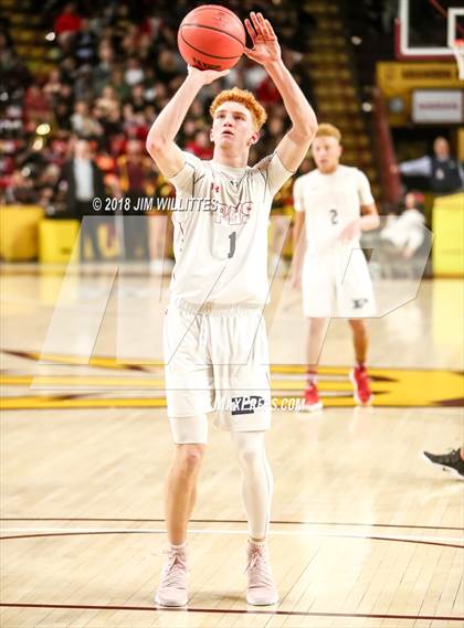 Thumbnail 3 in Mountain Pointe vs. Pinnacle (AIA 6A Final)  photogallery.
