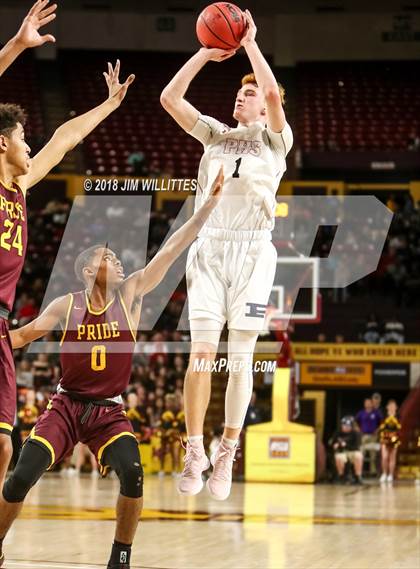 Thumbnail 2 in Mountain Pointe vs. Pinnacle (AIA 6A Final)  photogallery.