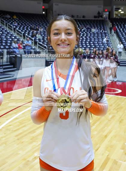 Thumbnail 3 in Grand Oaks vs. Cinco Ranch (UIL 6A Volleyball Final Medal Ceremony) photogallery.