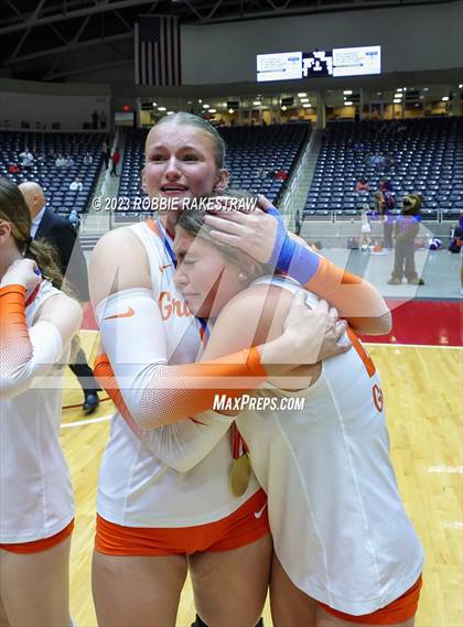 Thumbnail 2 in Grand Oaks vs. Cinco Ranch (UIL 6A Volleyball Final Medal Ceremony) photogallery.