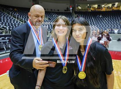 Thumbnail 1 in Grand Oaks vs. Cinco Ranch (UIL 6A Volleyball Final Medal Ceremony) photogallery.