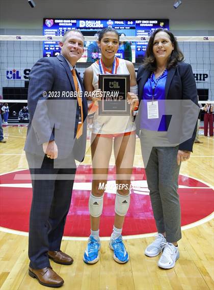 Thumbnail 3 in Grand Oaks vs. Cinco Ranch (UIL 6A Volleyball Final Medal Ceremony) photogallery.