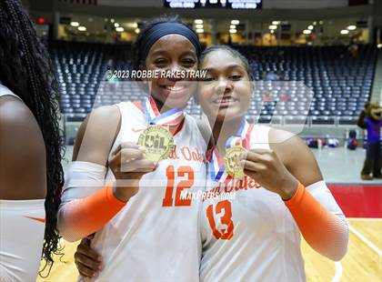 Thumbnail 3 in Grand Oaks vs. Cinco Ranch (UIL 6A Volleyball Final Medal Ceremony) photogallery.