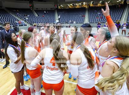 Thumbnail 2 in Grand Oaks vs. Cinco Ranch (UIL 6A Volleyball Final Medal Ceremony) photogallery.