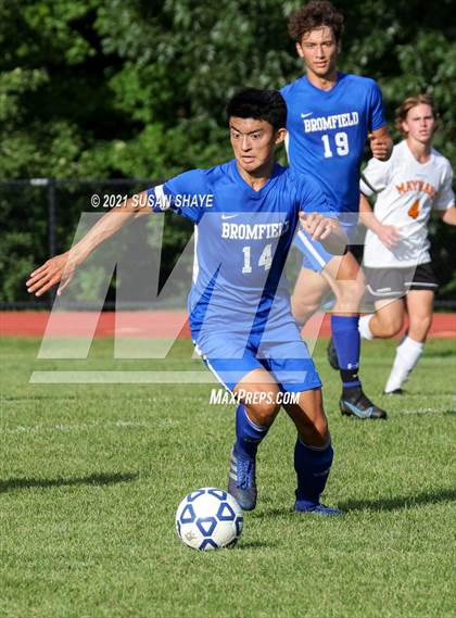 Thumbnail 2 in Maynard @ Bromfield photogallery.