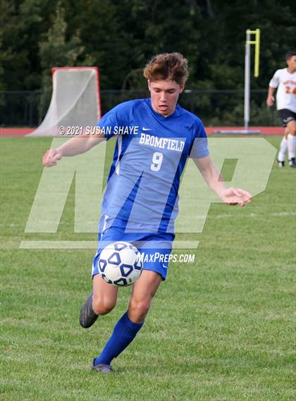 Thumbnail 2 in Maynard @ Bromfield photogallery.