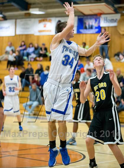 Thumbnail 3 in Rocklin vs Del Oro photogallery.