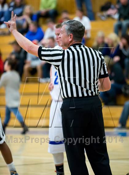 Thumbnail 2 in Rocklin vs Del Oro photogallery.