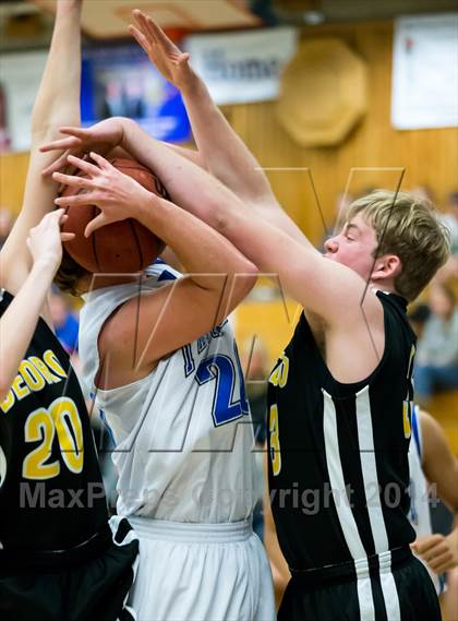 Thumbnail 2 in Rocklin vs Del Oro photogallery.